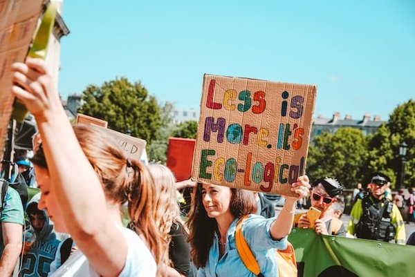 Comment préserver notre planète : les initiatives écologiques à suivre