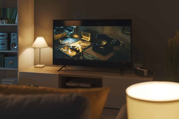 Regarder une TV en direct  : avantages, plateformes et avenir
